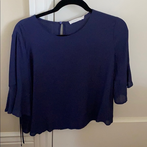 Lush 3/4 length sleeve top - Picture 1 of 4
